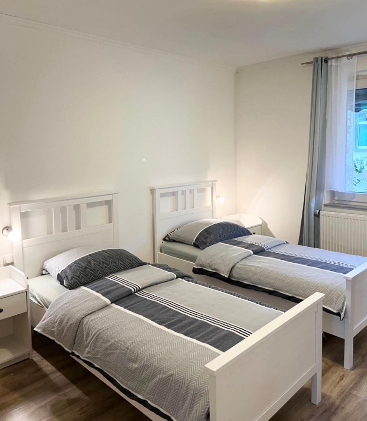Duesseldorf Messe And Airport, 2-Bedroom Apartment With Kitchen And Garden Duisburg Bagian luar foto